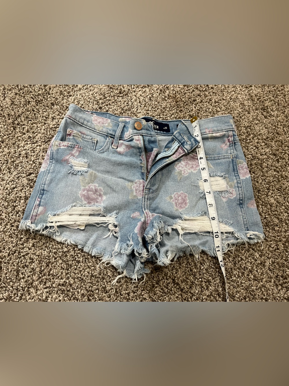 Hollister High-Rise Short-Short Jeans
